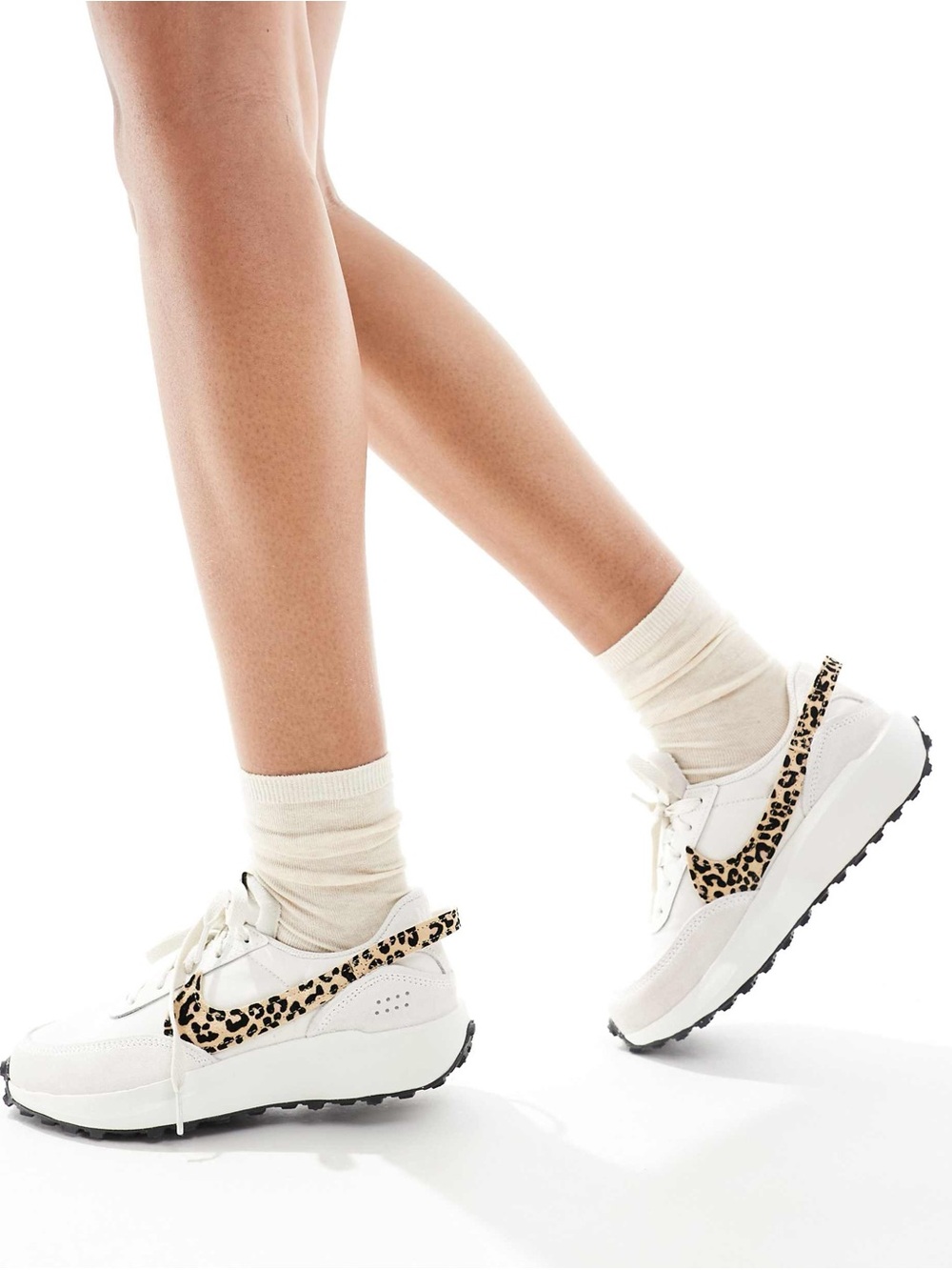 Nike Waffle Debute Leopard woman’s sneakers size 6 - Picture 6 of 15